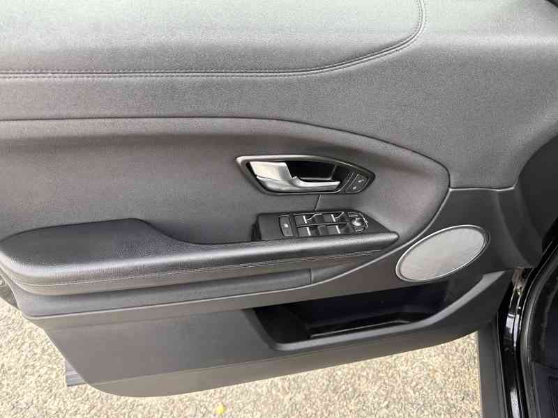 Land Rover Range Rover Evoque 2.0 TD4 4x4/Bixenon/1Maj/Tažné - foto 10