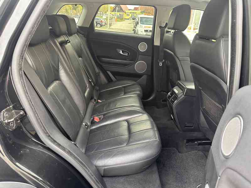 Land Rover Range Rover Evoque 2.0 TD4 4x4/Bixenon/1Maj/Tažné - foto 19