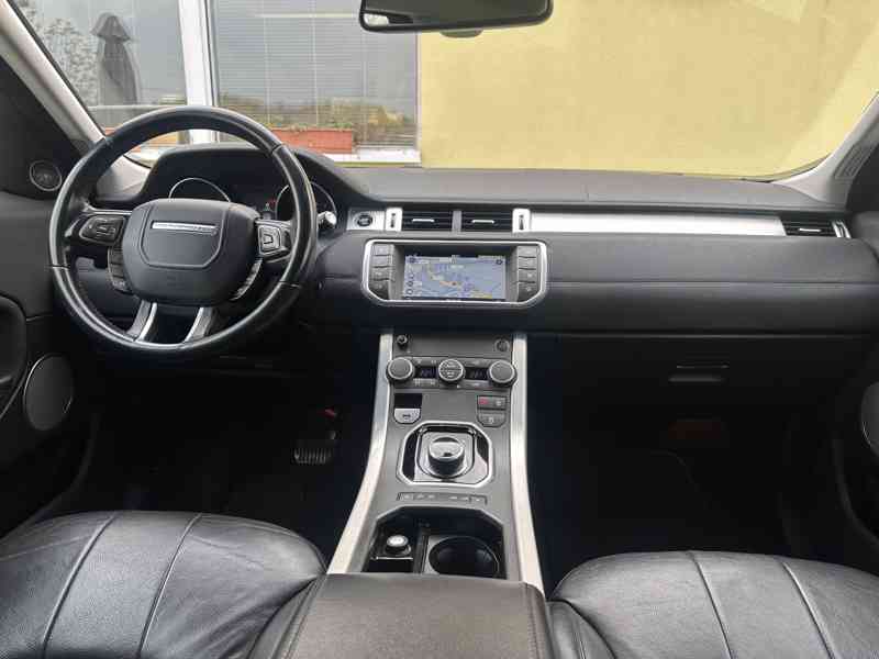 Land Rover Range Rover Evoque 2.0 TD4 4x4/Bixenon/1Maj/Tažné - foto 23