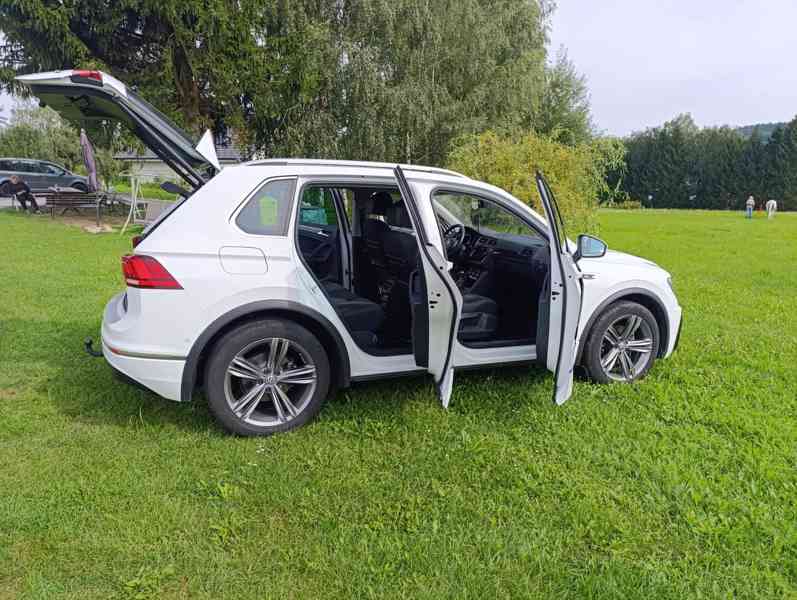 Prodám VW Tiguan R-LINE 1.5 TSI - foto 12