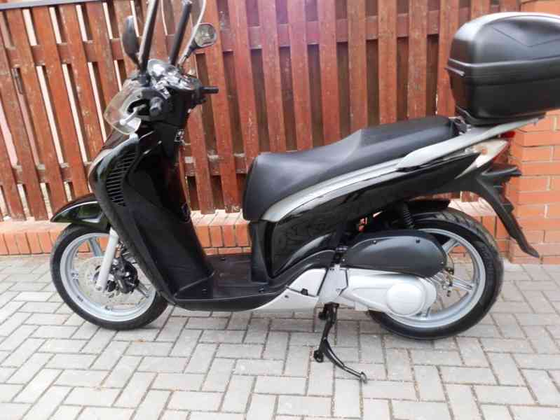 Honda SH 125i (2010) - foto 4