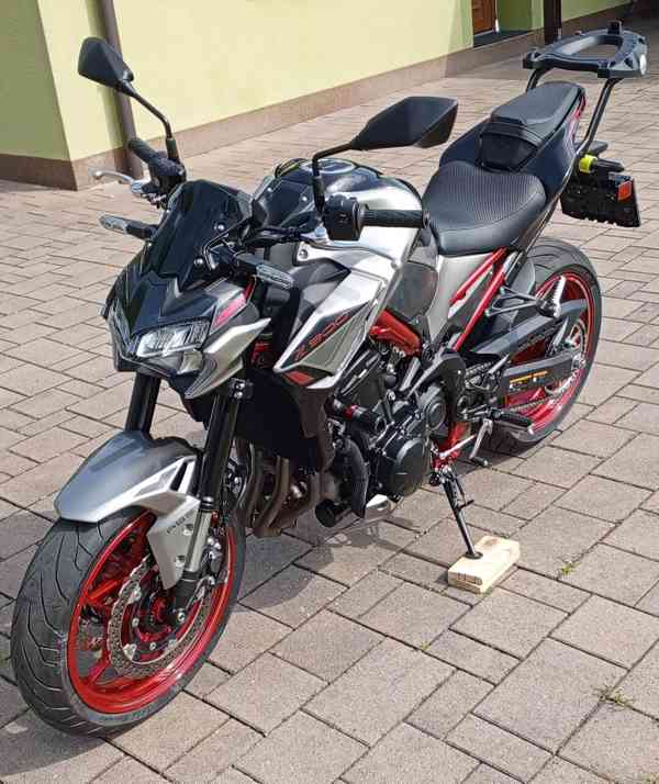 KAWASAKI Z900 - foto 11