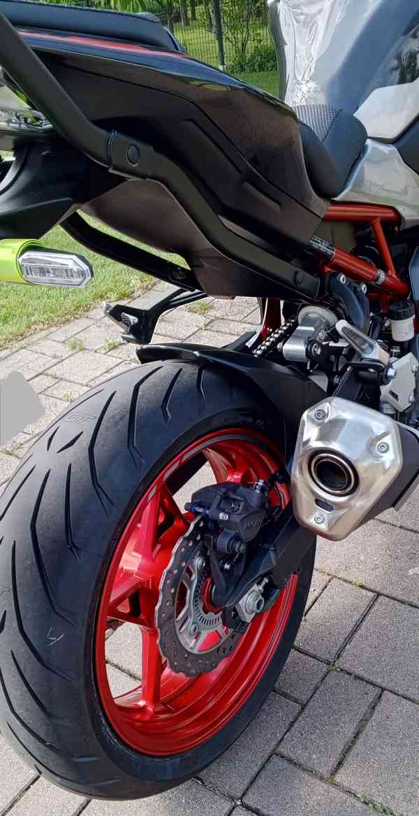 KAWASAKI Z900 - foto 6