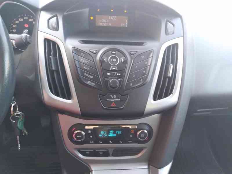 FORD FOCUS 1.6 92kW ČR,1.MAJITEL,DPH,KLIMA - foto 26