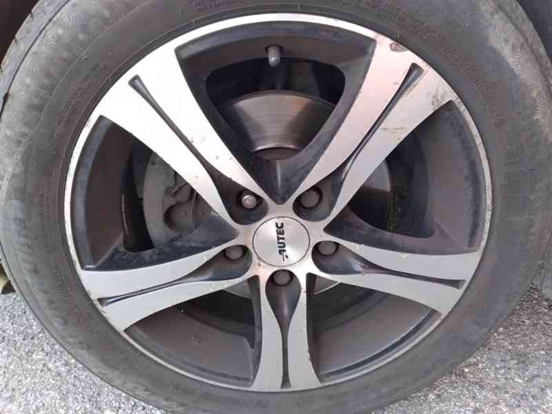 FORD FOCUS 1.6 92kW ČR,1.MAJITEL,DPH,KLIMA - foto 38