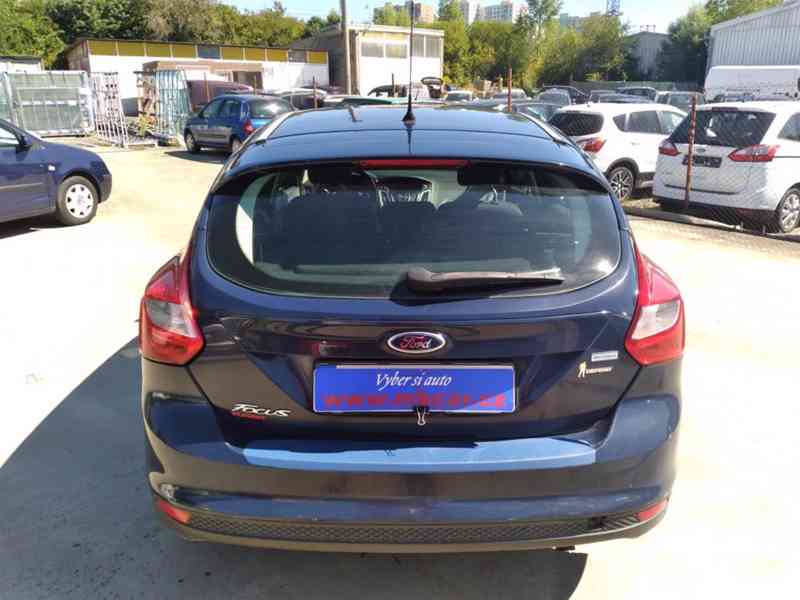 FORD FOCUS 1.6 92kW ČR,1.MAJITEL,DPH,KLIMA - foto 7