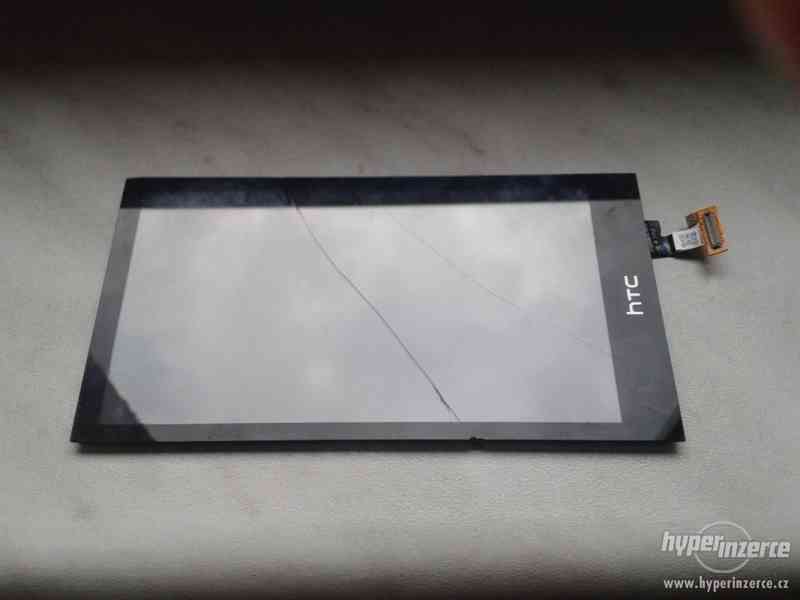 poskozeny LCD displej HTC Desire 510 včetně skla - foto 1