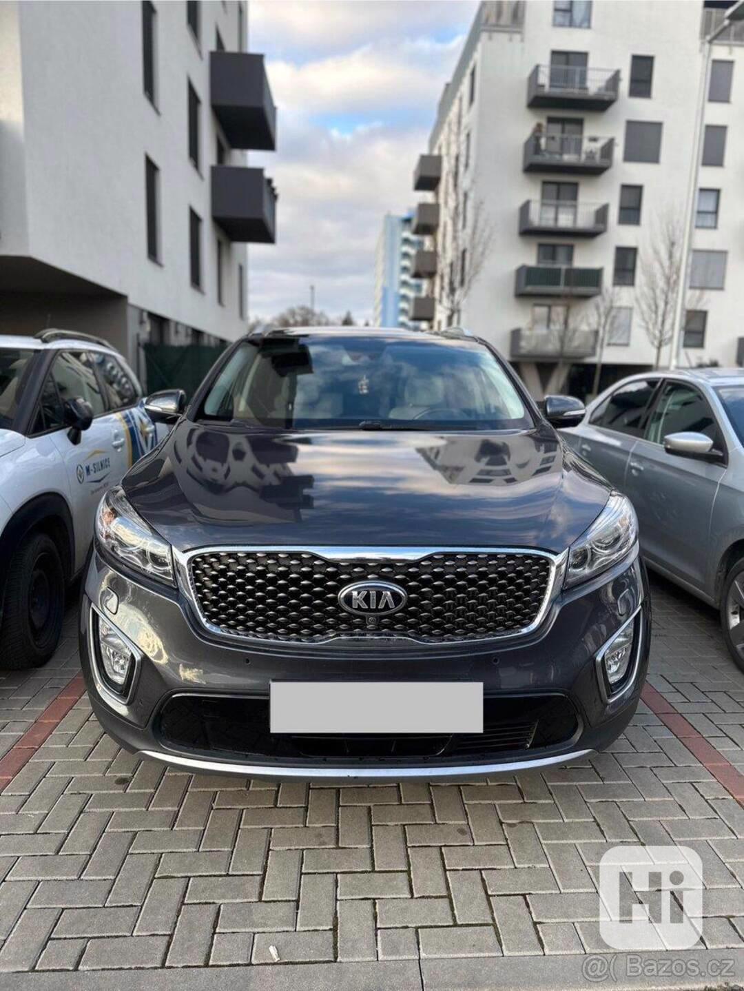 Kia Sorento 2,2   šedá barva - foto 1