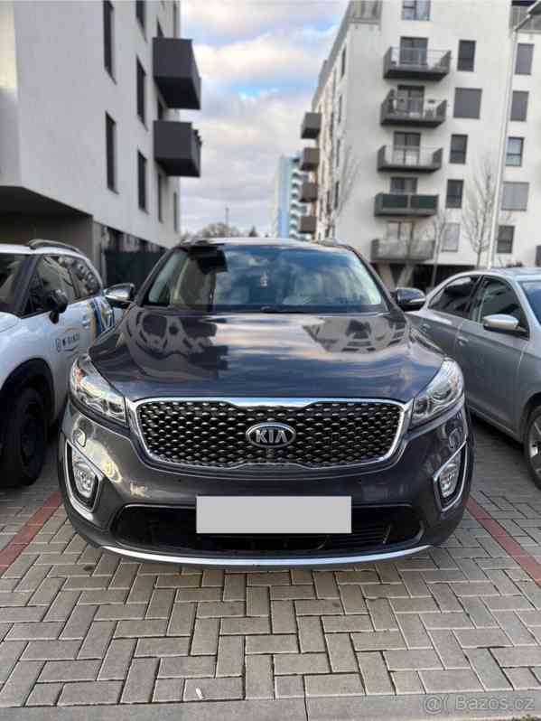 Kia Sorento 2,2   šedá barva - foto 1