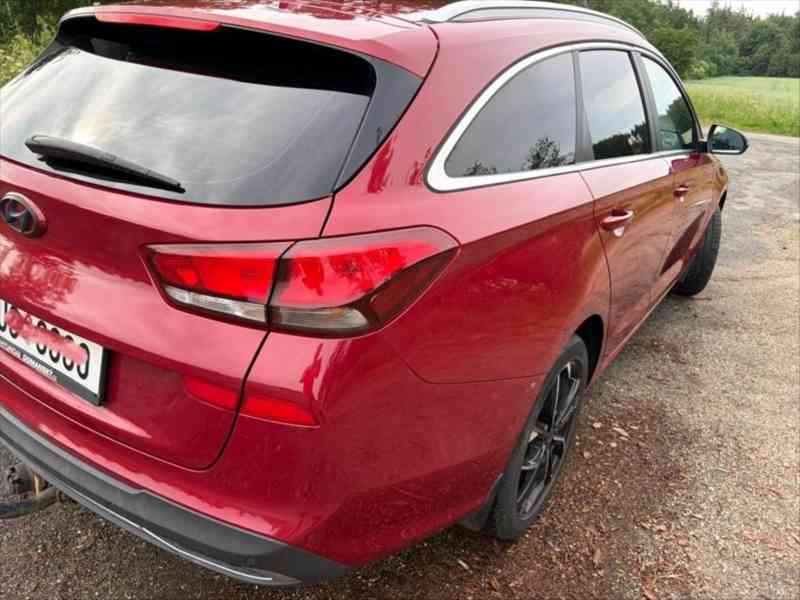 Hyundai i30 1,5   Smart, 2022, 55tis. km, LED - foto 7