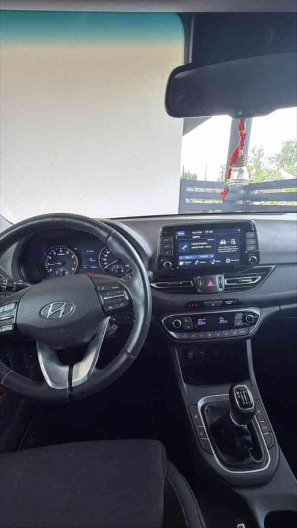 Hyundai i30 1,5   Smart, 2022, 55tis. km, LED - foto 6