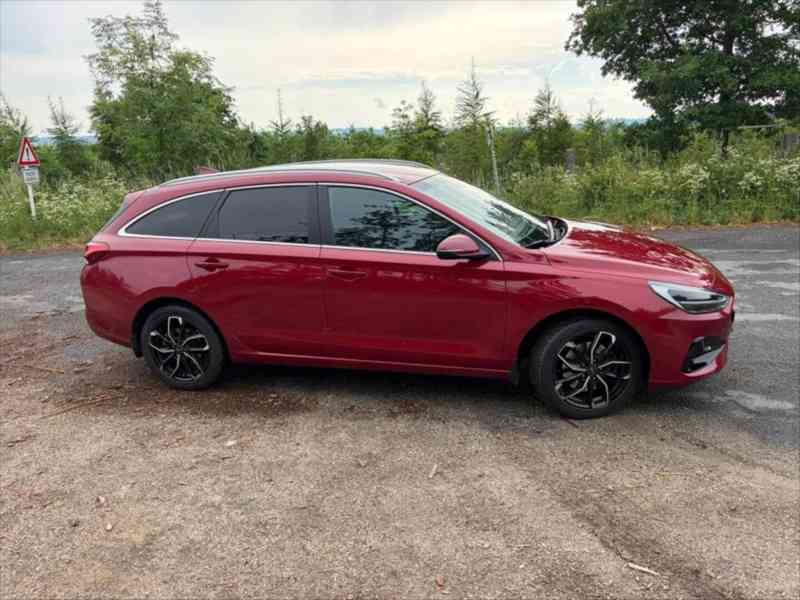 Hyundai i30 1,5   Smart, 2022, 55tis. km, LED - foto 3