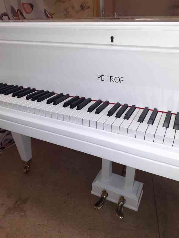 Klavír PETROF model V. opus 46815 (160 cm) - foto 1