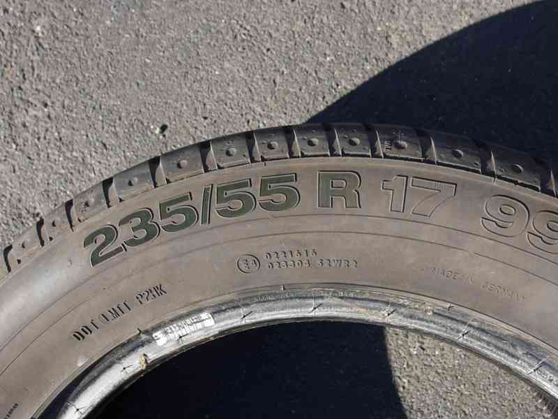 Sada letních pneumatik 235/55 R17 - foto 12