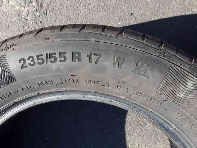Sada letních pneumatik 235/55 R17 - foto 8