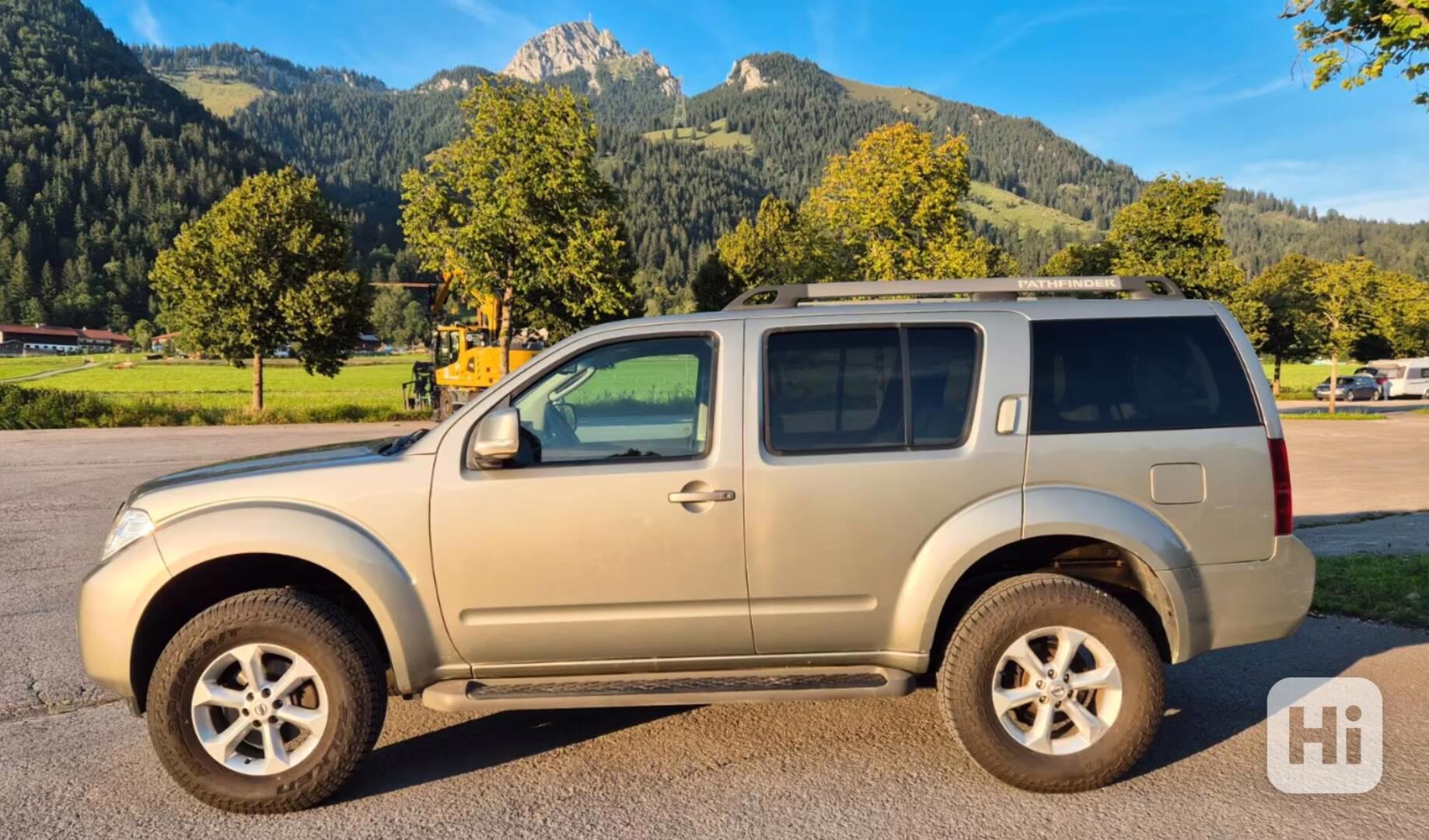 Nissan Pathfinder 2.5 dCi SE 140kw - foto 1