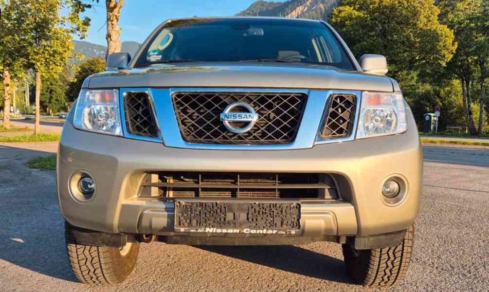 Nissan Pathfinder 2.5 dCi SE 140kw - foto 4