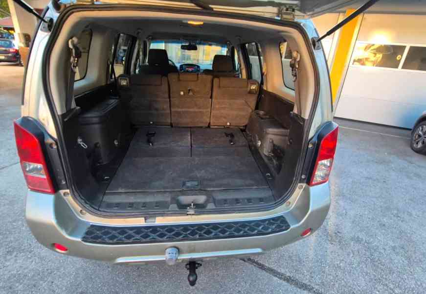 Nissan Pathfinder 2.5 dCi SE 140kw - foto 11