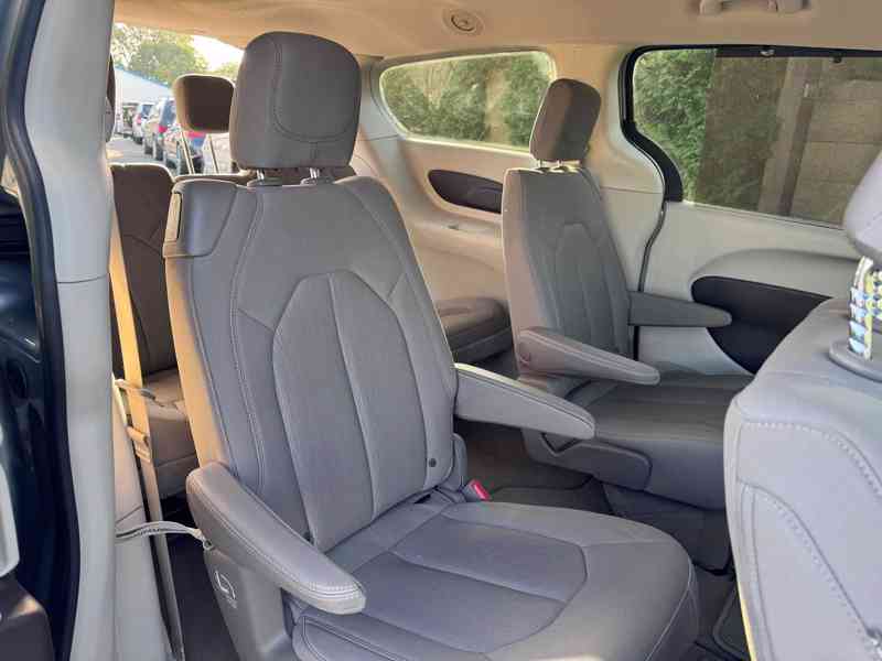 Chrysler Pacifica 3,6 RU Čocka Adapttemp 2020 - foto 9
