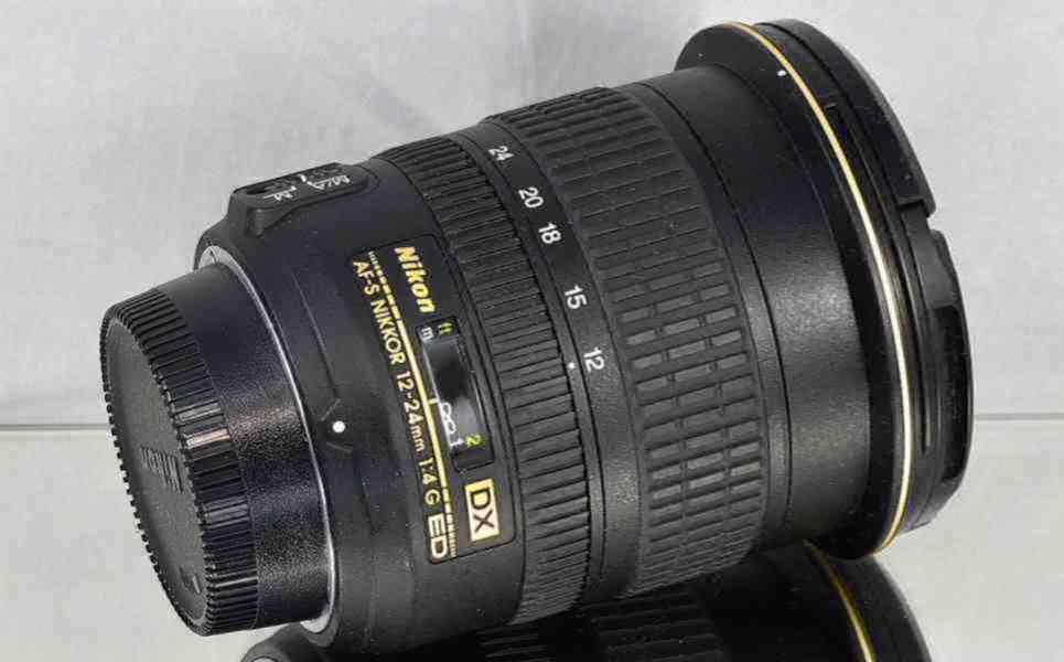 Nikon AF-S DX NIKKOR 12-24mm f/4 G ED širokoúhlý - foto 7
