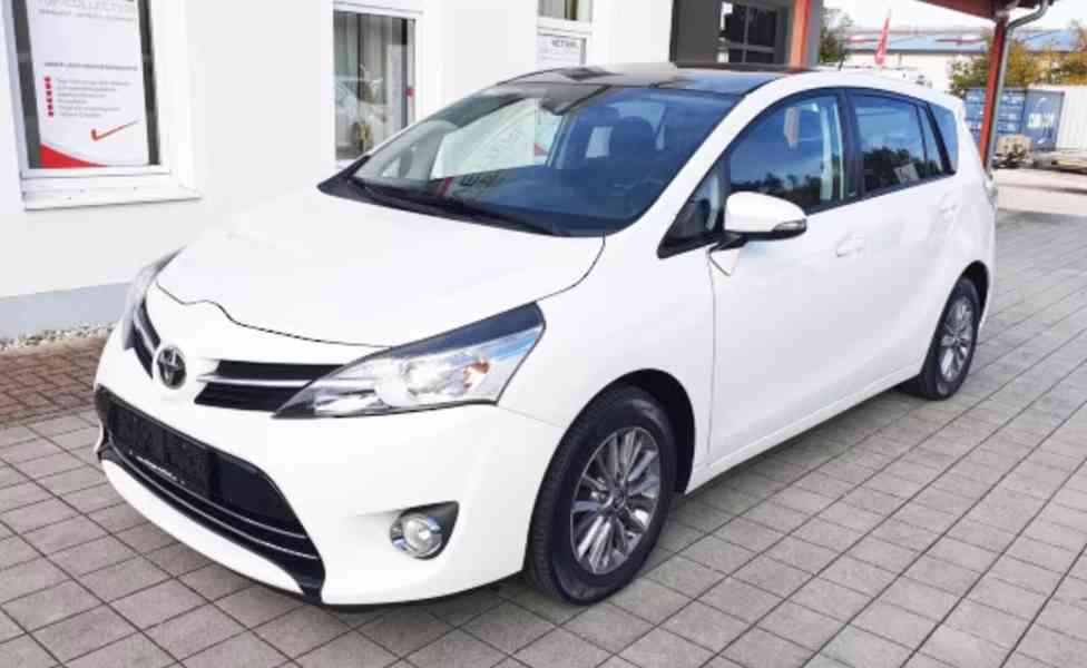Toyota Verso 1.8i Edition S benzín 108kw - foto 12