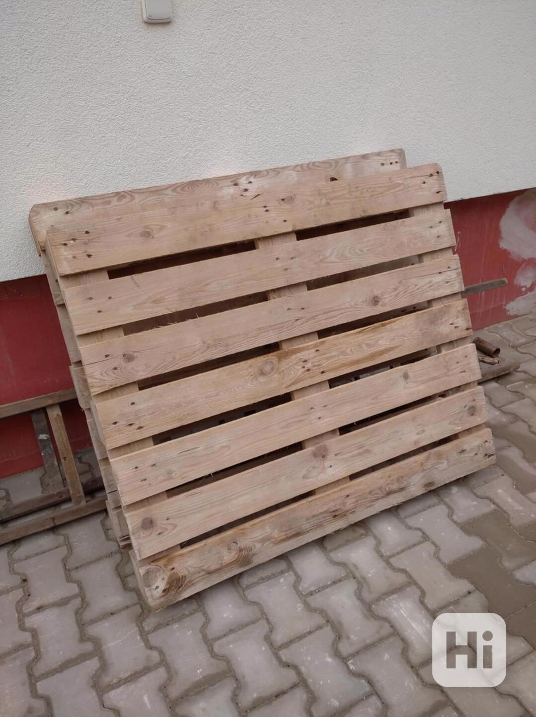 Dřevěné palety - foto 1