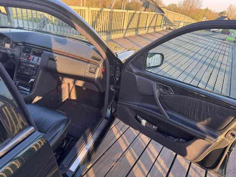 Mercedes-Benz Ostatní 3,2   w210 E320 - foto 18