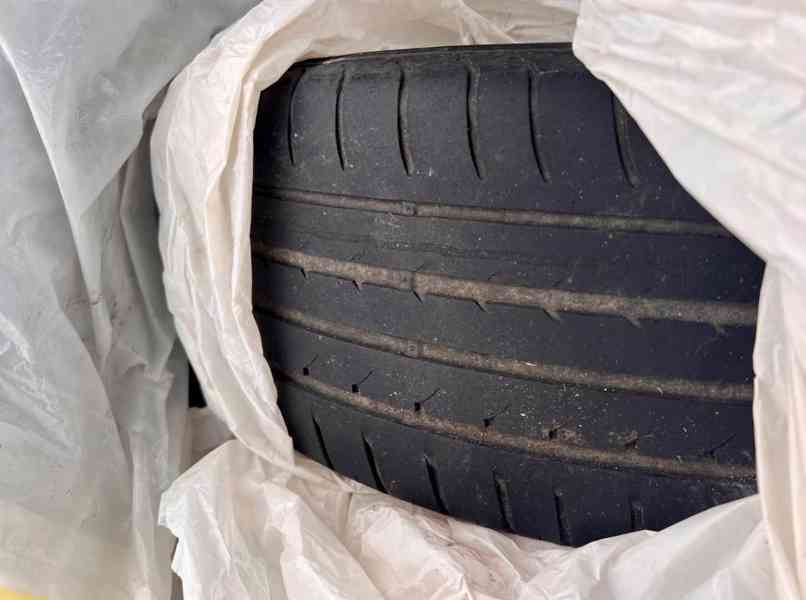 Toyota Corolla Verso 1.8i Edition benzín 85kw - foto 7