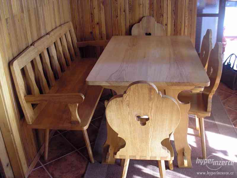 Jídelní stůl a židle z masivního dubu - foto 1