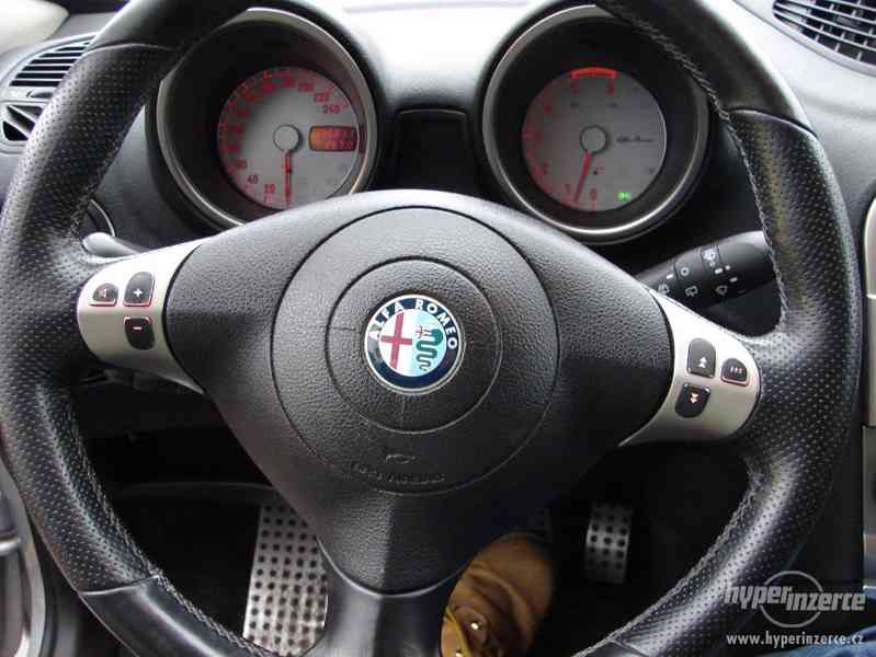 Alfa Romeo 156 Crosswag 1.9JTD r.v.2005 4x4 (110 KW) - foto 8