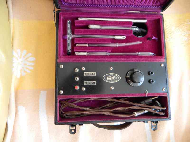 Elektrostatický masážní přístroj HAIDER original Mnchov - foto 2