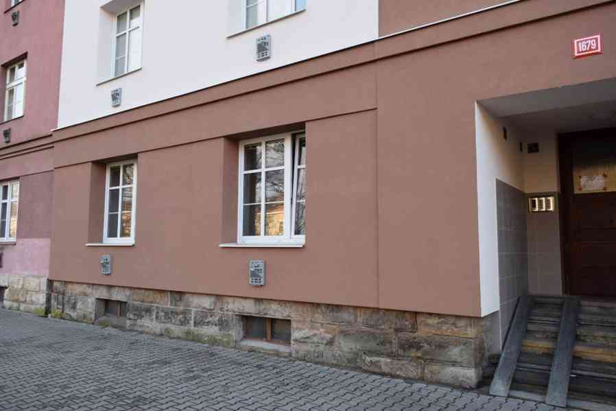 Prodej pěkného bytu 2+kk ve Dvoře Králové n.L. - foto 18