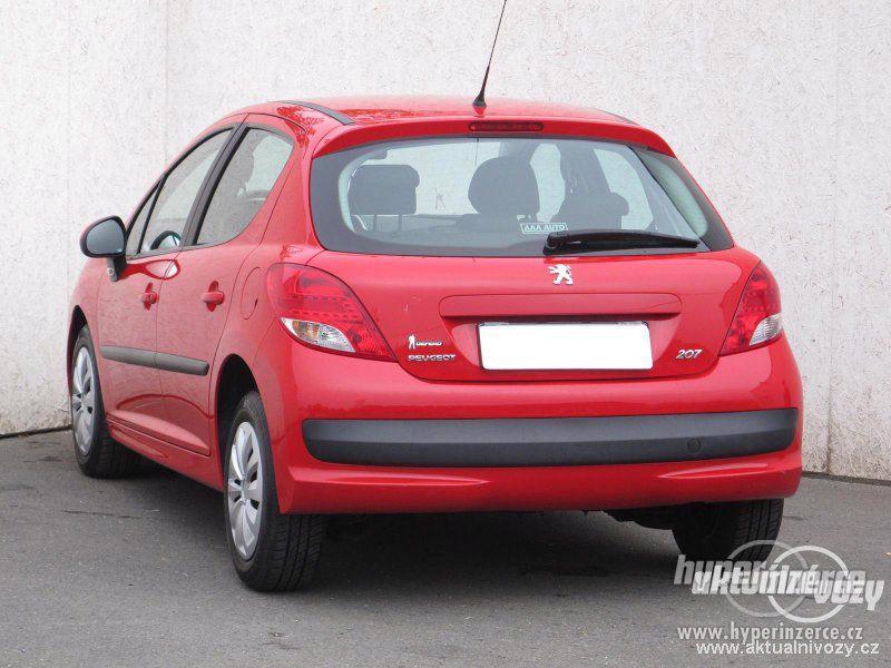 Peugeot 207 1.4, benzín, rok 2011 - foto 16