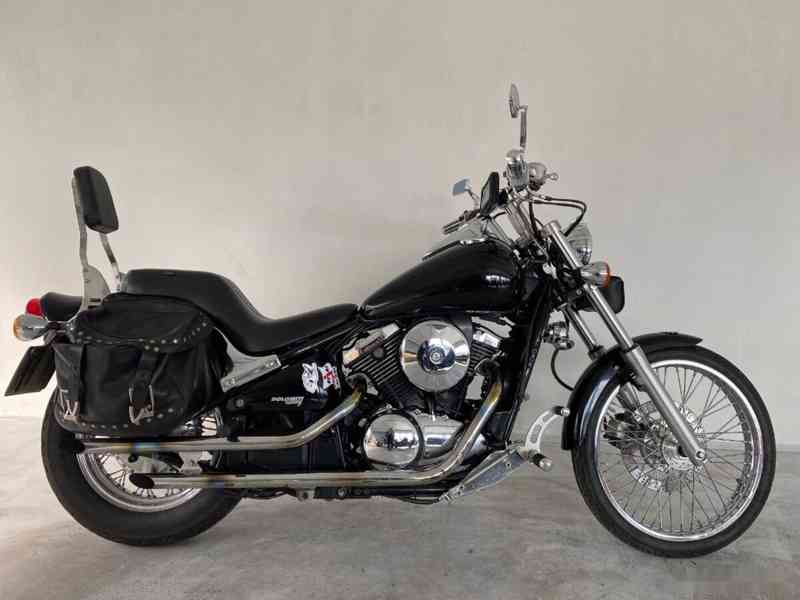 Kawasaki VN 800 - foto 1