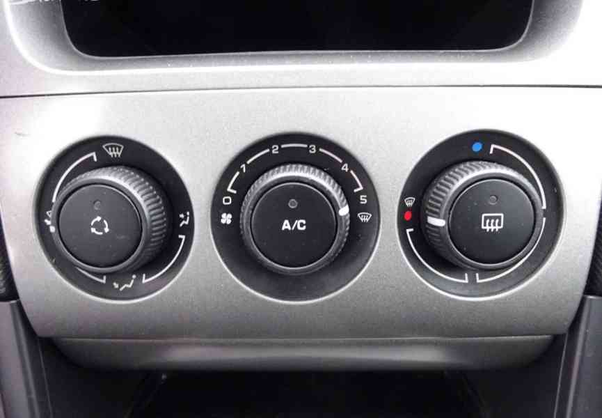 Peugeot 308 1.6i Combi r.v.2008 Koupeno v ČR stk:6/2026 - foto 11