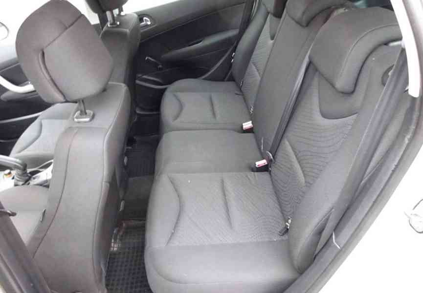 Peugeot 308 1.6i Combi r.v.2008 Koupeno v ČR stk:6/2026 - foto 15