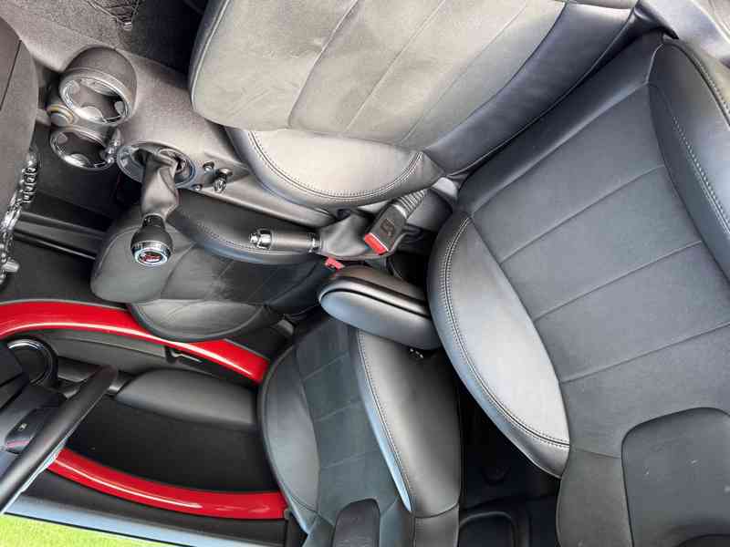 🏁 BMW MINI Cooper JWC – 155 kW – 48 200 km – TOP STAV – - foto 6