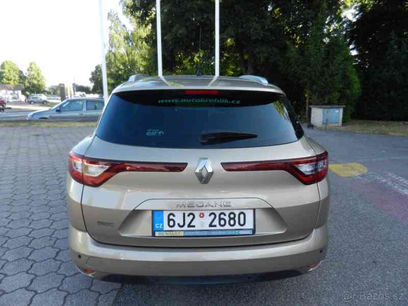 Renault Megane IV Grandtour 1,6 - foto 9