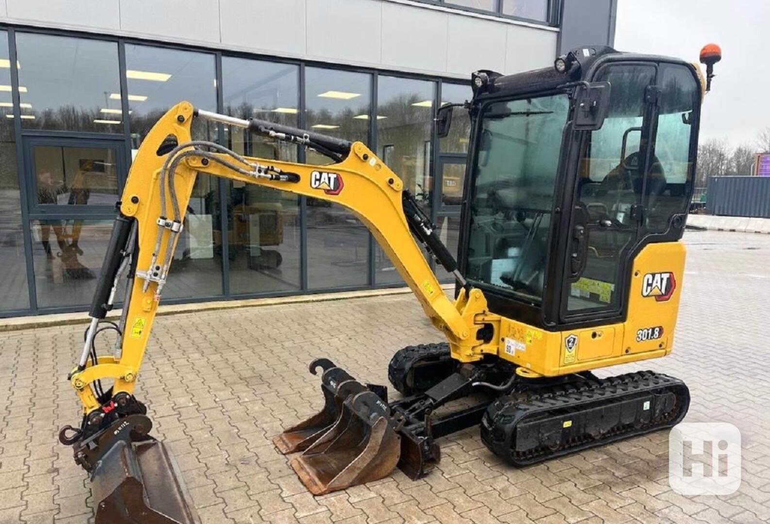 Caterpillar 301.8 Minibagr 16 kW / 21 HP 1 100 cm³ - foto 1