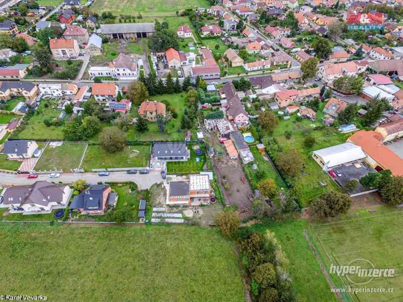 Prodej rodinného domu, 859 m?, Veleň, ul. Na Kocandě - foto 2