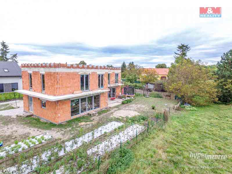 Prodej rodinného domu, 859 m?, Veleň, ul. Na Kocandě - foto 3