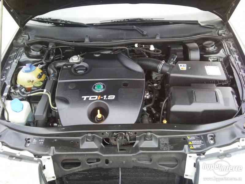 ŠKODA OCTAVIA TDI paket RS - foto 4