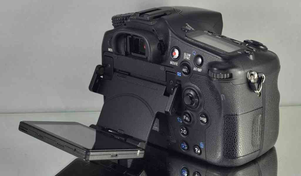 Sony SLT-A77 DSLR*24,3MPix*Full HDV*GPS* 98000 Exp - foto 7
