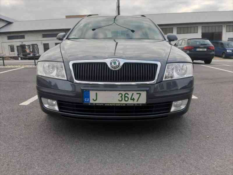 Škoda Octavia 1,9   Škoda Octavia Combi - foto 7