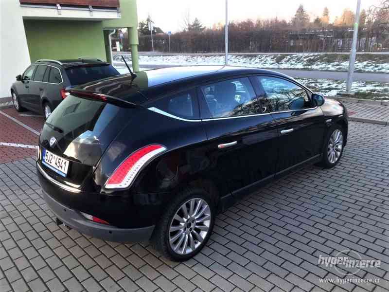LANCIA DELTA 1.6 JTDM, PO SERVISE, VYNIKAJÍCÍ STAV - foto 7