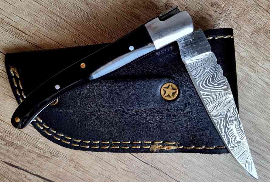 kapesní Damaškový nůž typu LAGUIOLE s koženým pouzdrem - foto 4