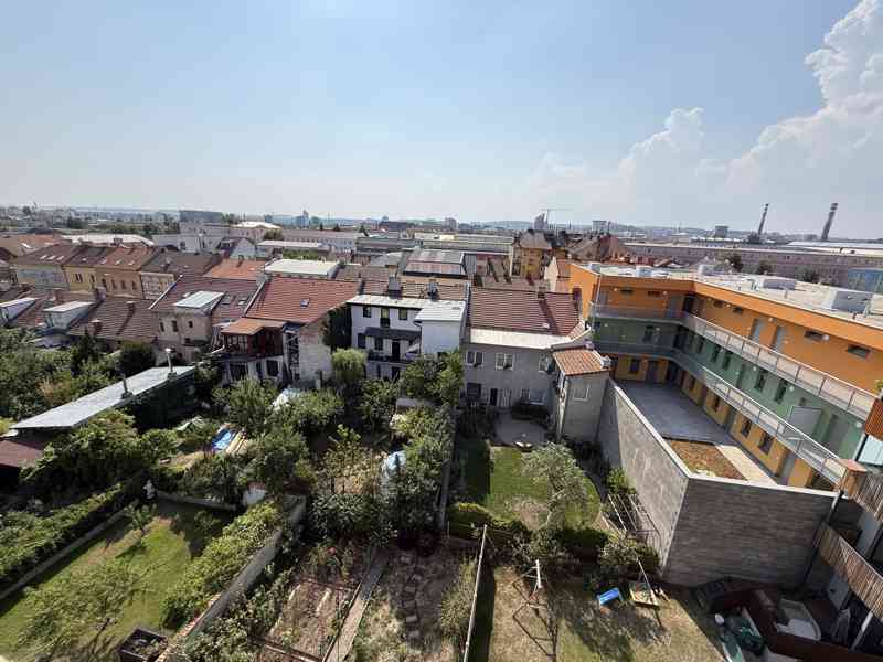 PRONÁJEM  LUXUSNÍ NOVOSTAVBY BYTU 2+KK S TERASOU V BRNĚ - foto 16