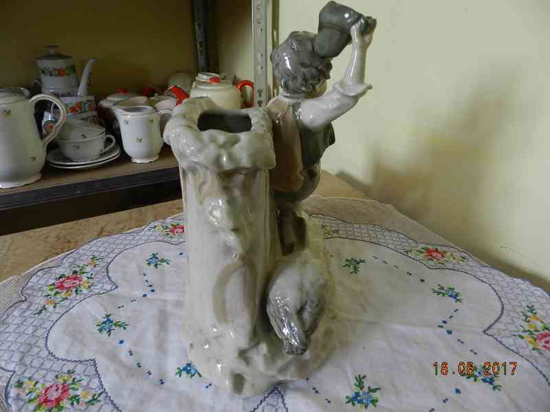 Krásná stará figurální Váza Žardiniéra Amphora Teplice - foto 5