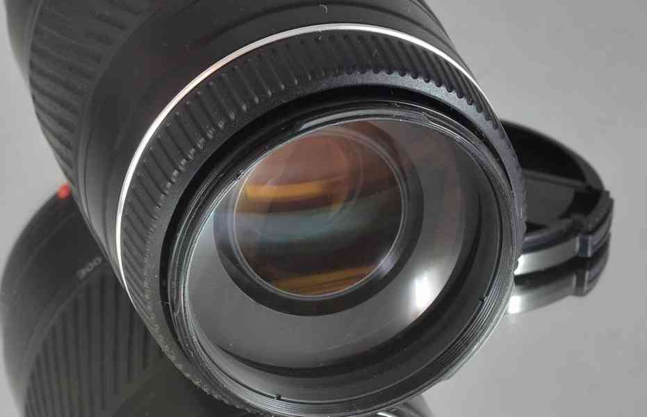 MINOLTA AF 75-300mm 1:4.5-5.6 D TELE-ZOOM *A-mount - foto 4