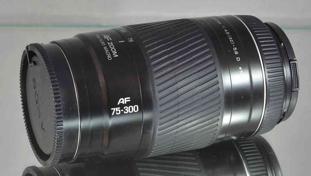 MINOLTA AF 75-300mm 1:4.5-5.6 D TELE-ZOOM *A-mount - foto 6